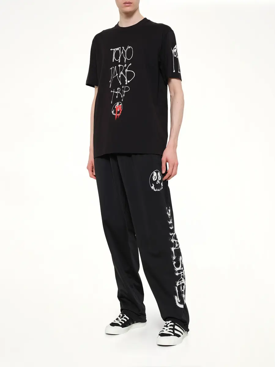 Y-3 City Graphic T-shirt in Black/red | Thumbnail 4