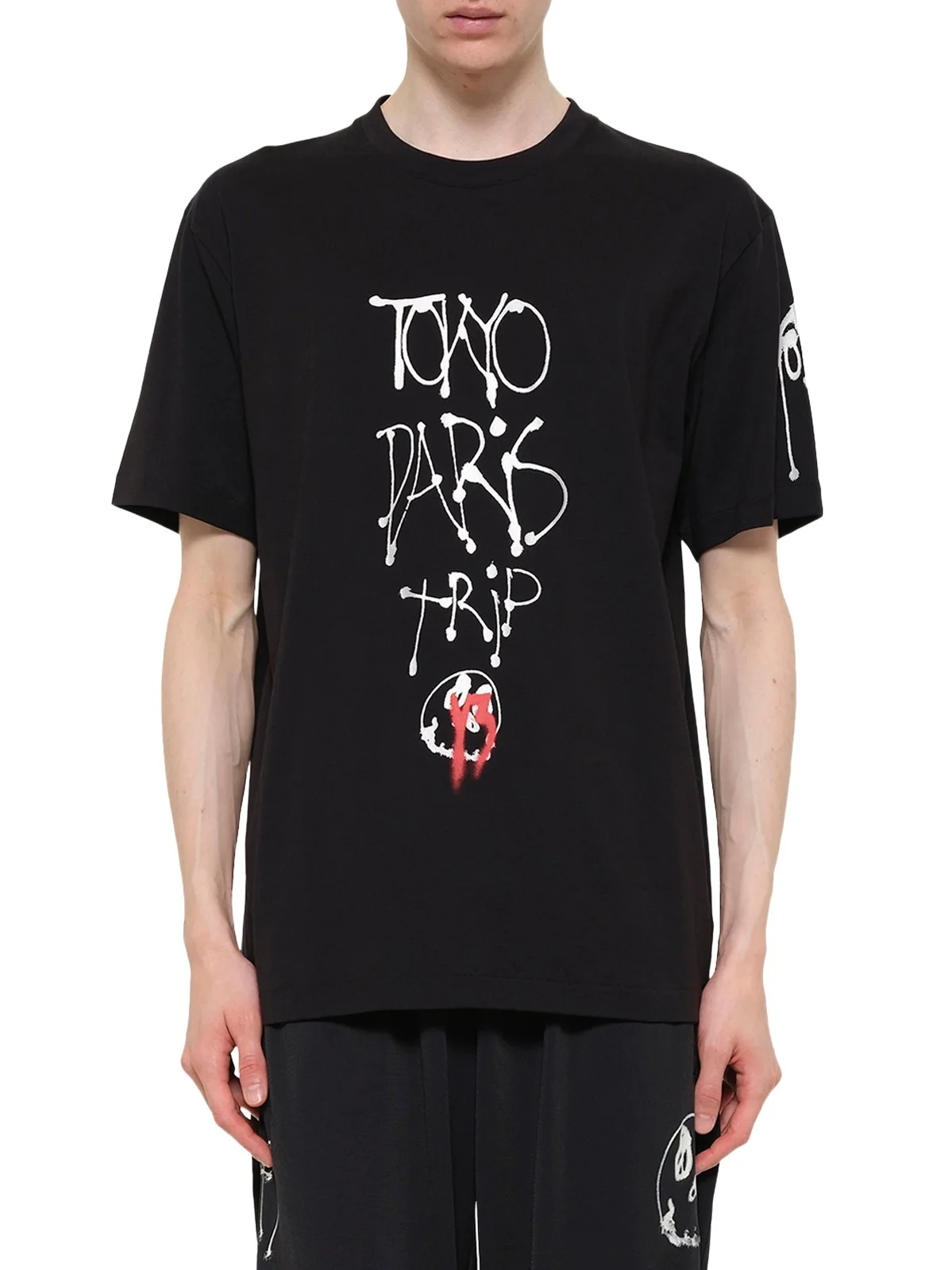 City Graphic T-shirt in Black/red