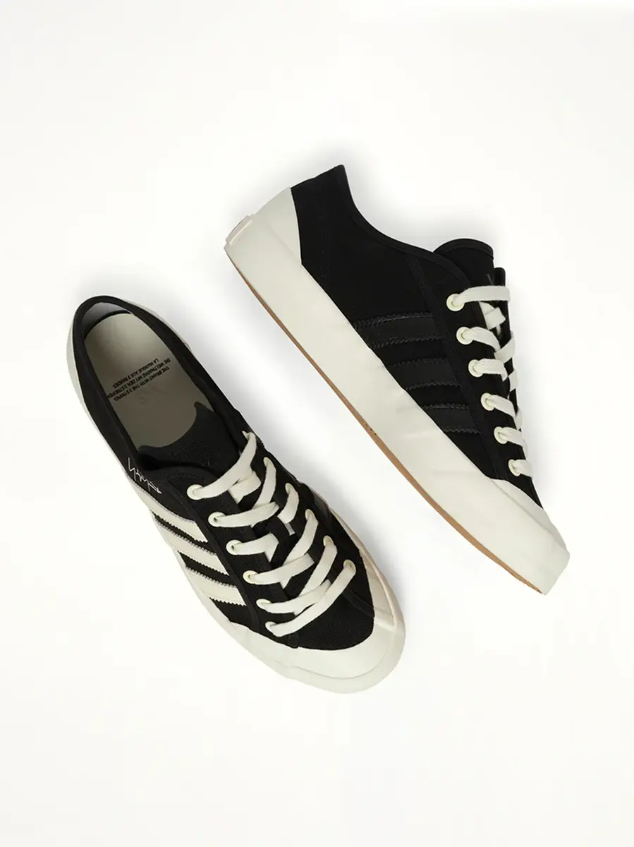 Y-3 Y-3 Nisi Low Sneaker in Black/off White | Thumbnail 4 Y-3 Y-3 Nisi Low Sneaker in Black/off White | Thumbnail 4