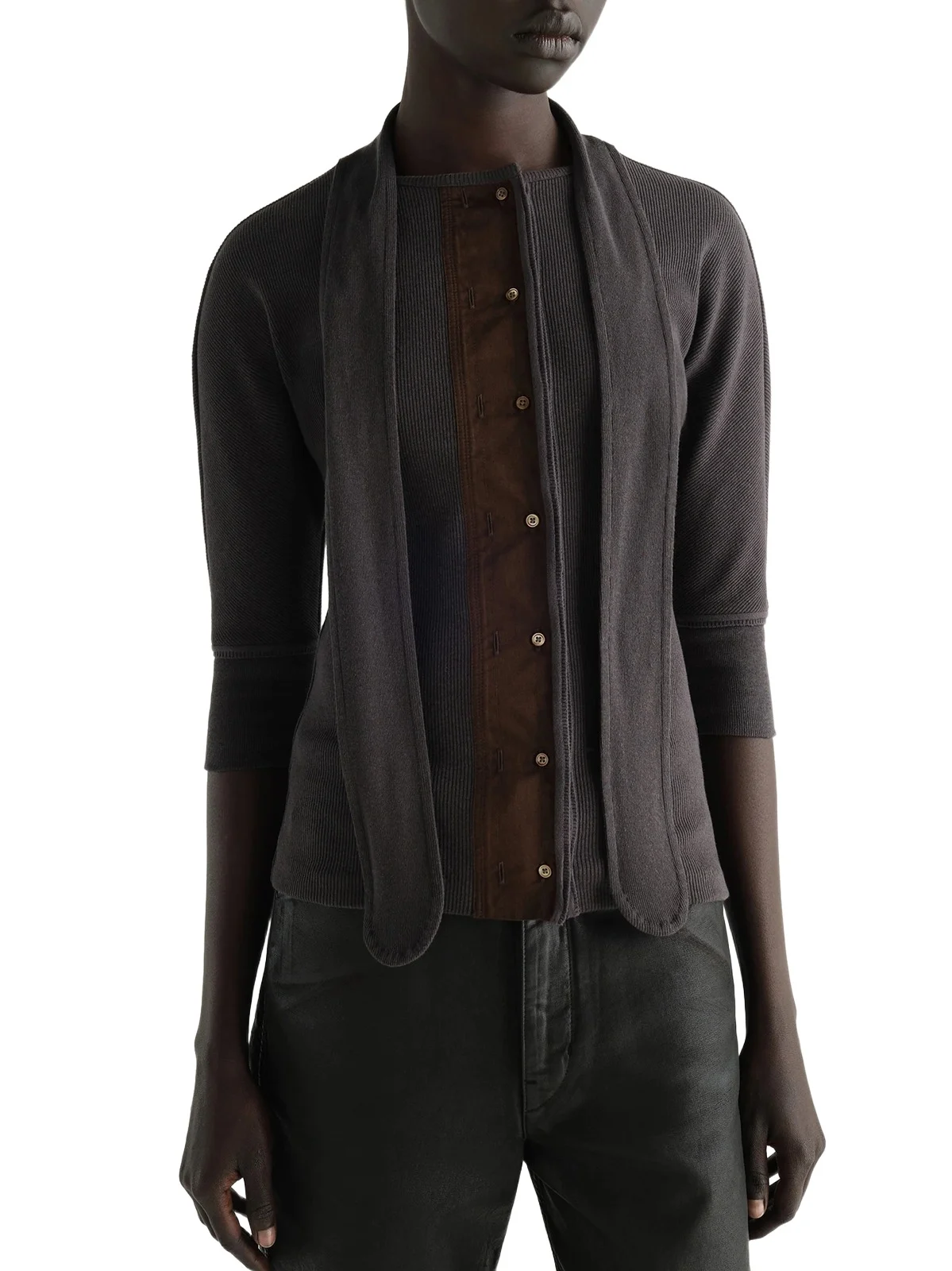 Ascot T-shirt in Basalt Ascot T-shirt in Basalt