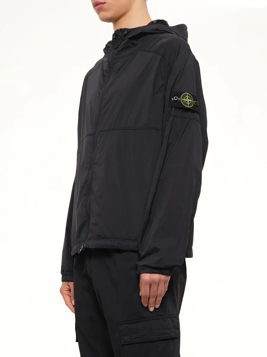 Stone Island Q100020 Ultra Light Nylon Stretch Jacket | Thumbnail 3 Stone Island Q100020 Ultra Light Nylon Stretch Jacket | Thumbnail 3