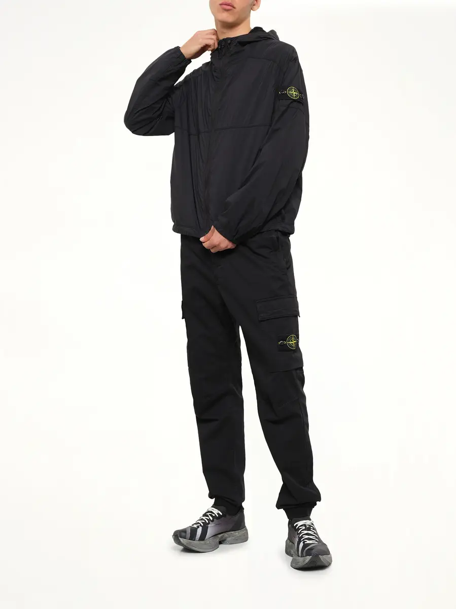 Stone Island Q100020 Ultra Light Nylon Stretch Jacket | Thumbnail 4 Stone Island Q100020 Ultra Light Nylon Stretch Jacket | Thumbnail 4