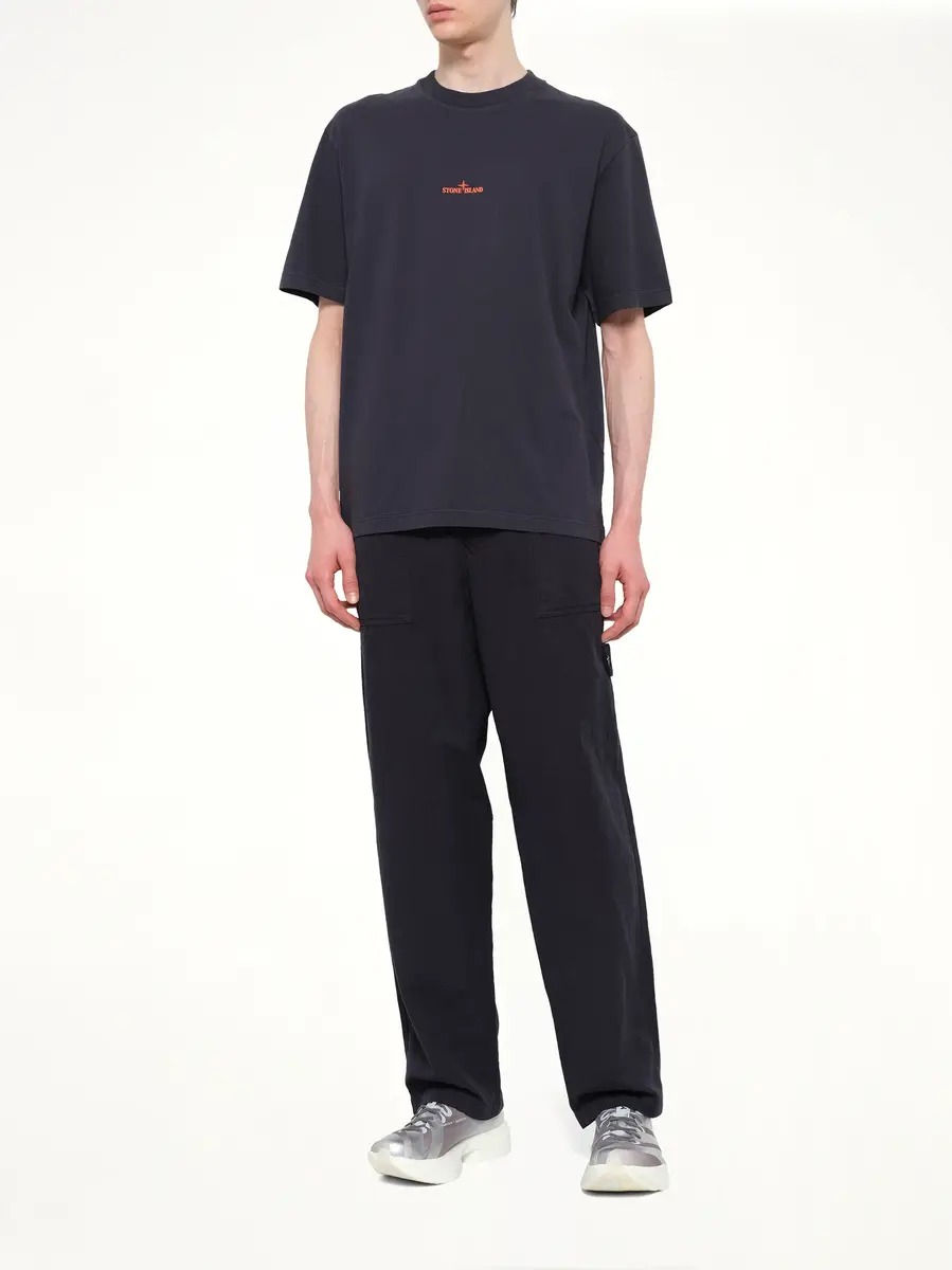Stone Island 2100001 Cotton Logo T-shirt in Blue Navy | Thumbnail 4 Stone Island 2100001 Cotton Logo T-shirt in Blue Navy | Thumbnail 4
