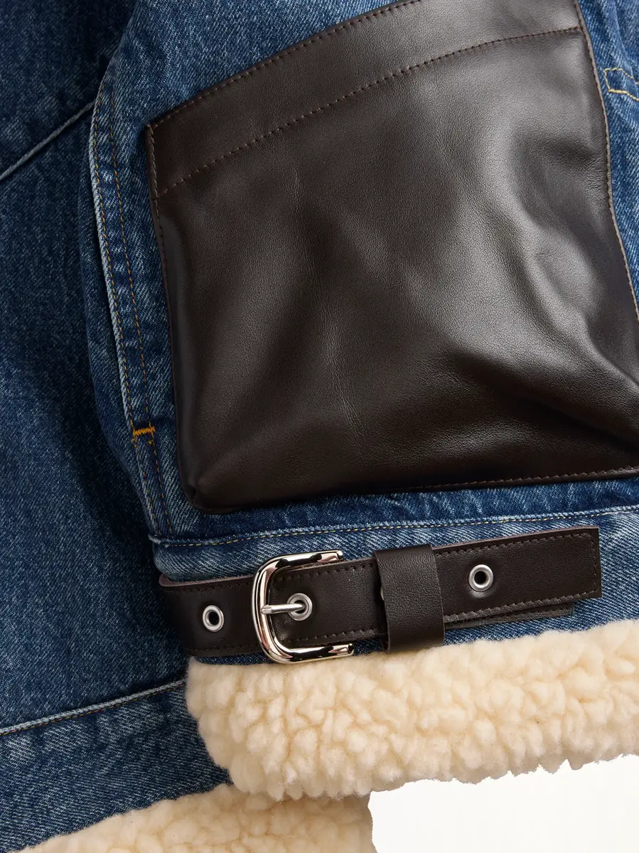 Sacai Sacai x Levi's Womens Sherpa Denim Jacket in Washed Indigo | Thumbnail 4 Sacai Sacai x Levi's Womens Sherpa Denim Jacket in Washed Indigo | Thumbnail 4