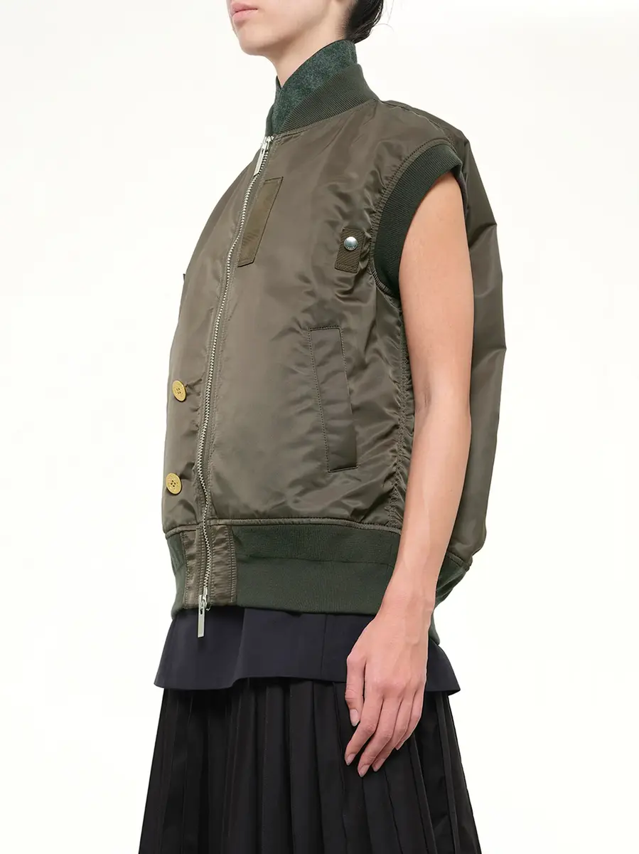 Sacai Nylon Twill x Suiting Vest in Navy/dark Khaki | Thumbnail 3 Sacai Nylon Twill x Suiting Vest in Navy/dark Khaki | Thumbnail 3