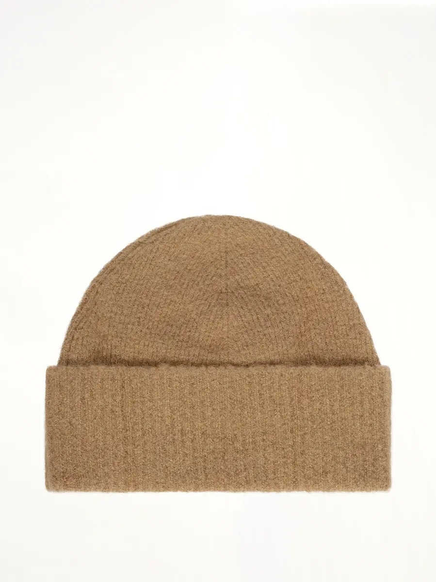 AMI PARIS Ami De Coeur Beanie in Light Beige | Thumbnail 2 AMI PARIS Ami De Coeur Beanie in Light Beige | Thumbnail 2