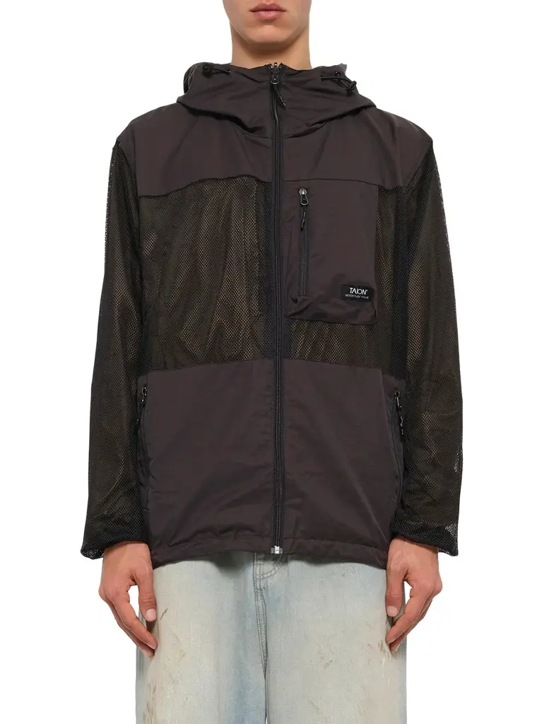 Non Down Mountain Reversible W-zip Hood Jacket in Black/dark Olive Non Down Mountain Reversible W-zip Hood Jacket in Black/dark Olive