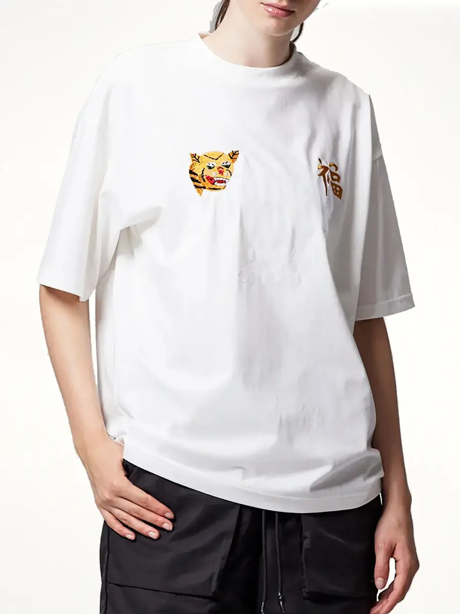 TAION Front Side Embroidery Tiger T-shirt in Off White | Thumbnail 6 TAION Front Side Embroidery Tiger T-shirt in Off White | Thumbnail 6