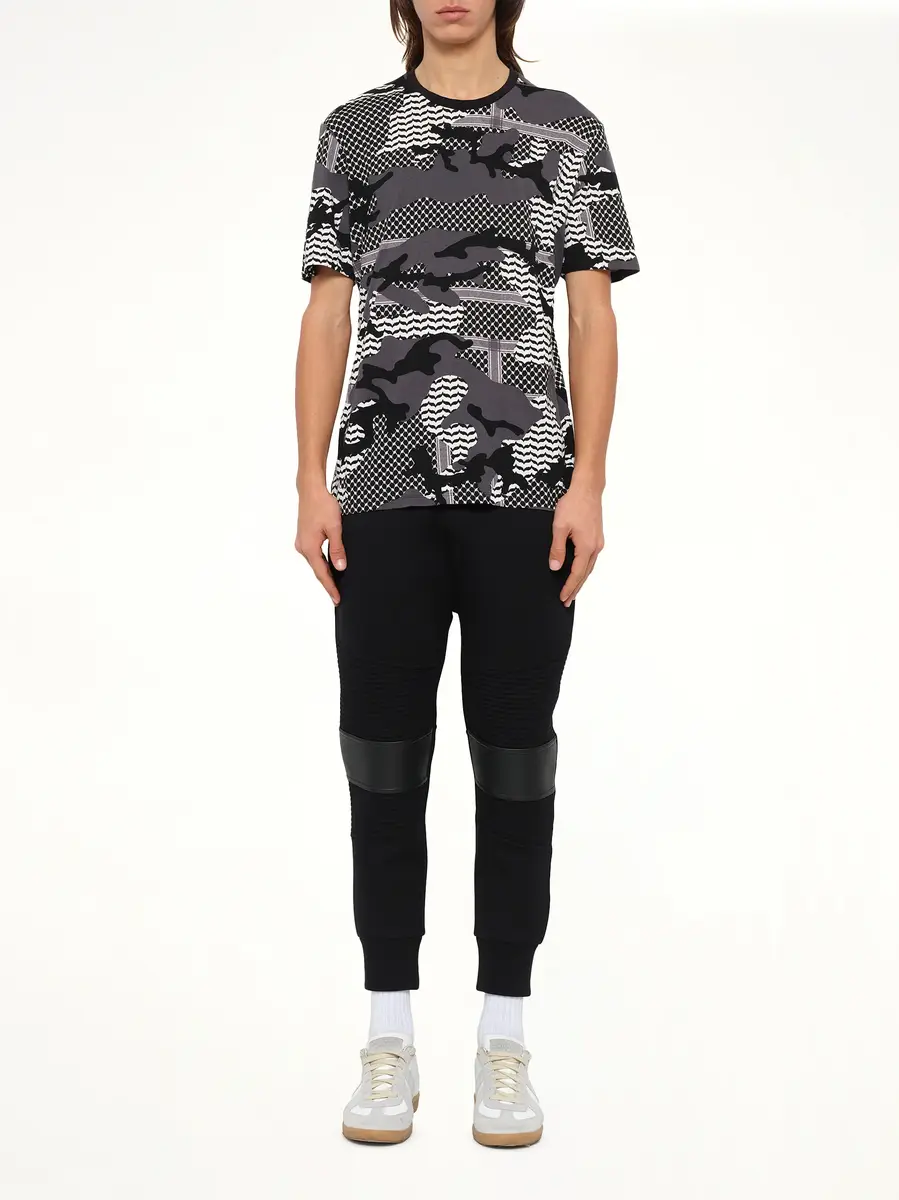 NEIL BARRETT Neil Barrett T-shirt in Camo | Thumbnail 2 NEIL BARRETT Neil Barrett T-shirt in Camo | Thumbnail 2