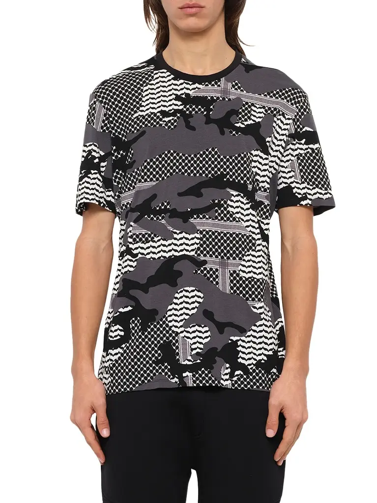 NEIL BARRETT Neil Barrett T-shirt in Camo
