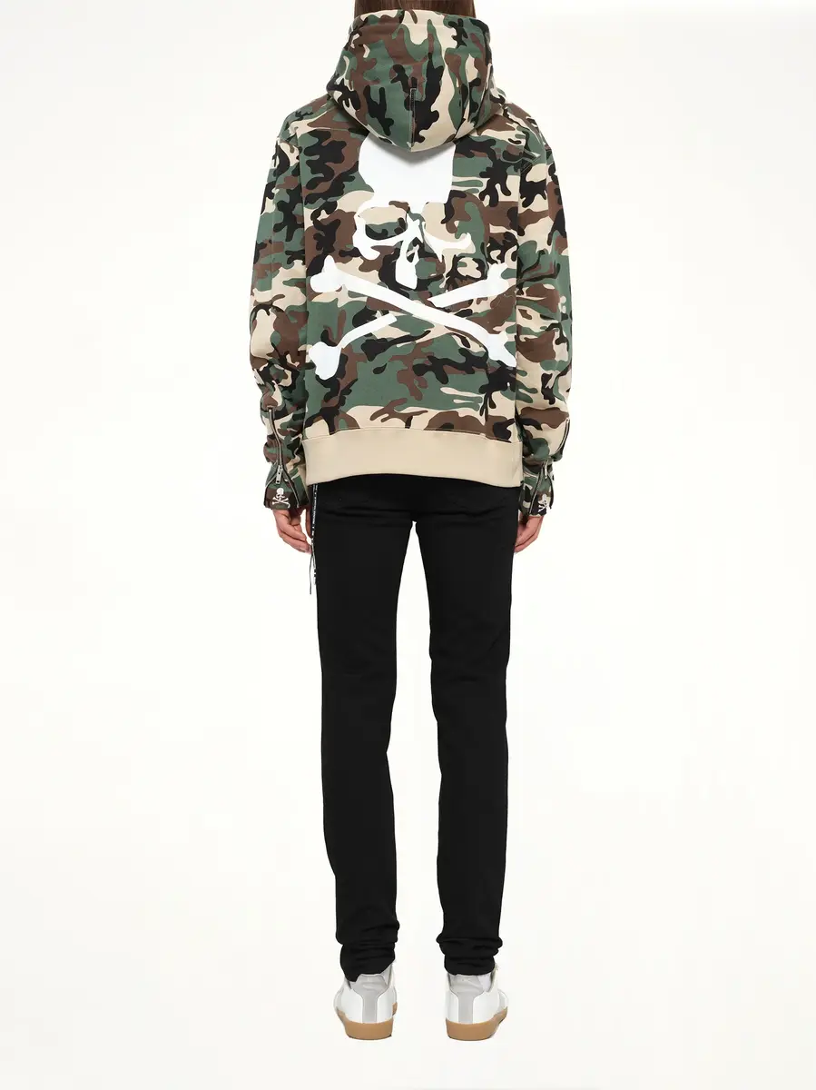 MASTERMIND Mastermind Logo Sweatshirt | Thumbnail 4 MASTERMIND Mastermind Logo Sweatshirt | Thumbnail 4