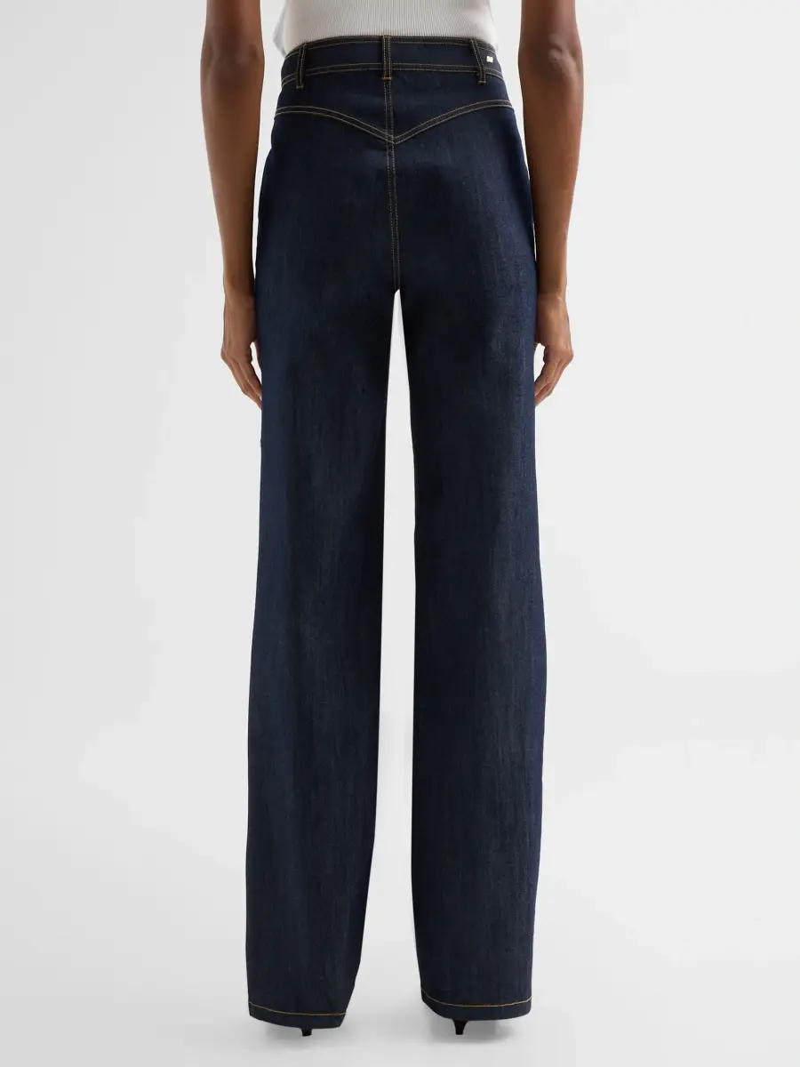 Cinq à Sept Women's Cassie Straight-Leg Jeans | Thumbnail 3 Cinq à Sept Women's Cassie Straight-Leg Jeans | Thumbnail 3
