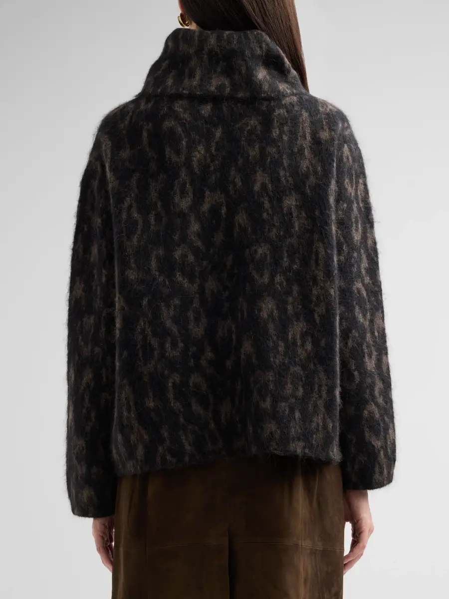 Vince Women's Leopard-Jacquard Oversized Turtleneck Sweater | Thumbnail 3 Vince Women's Leopard-Jacquard Oversized Turtleneck Sweater | Thumbnail 3