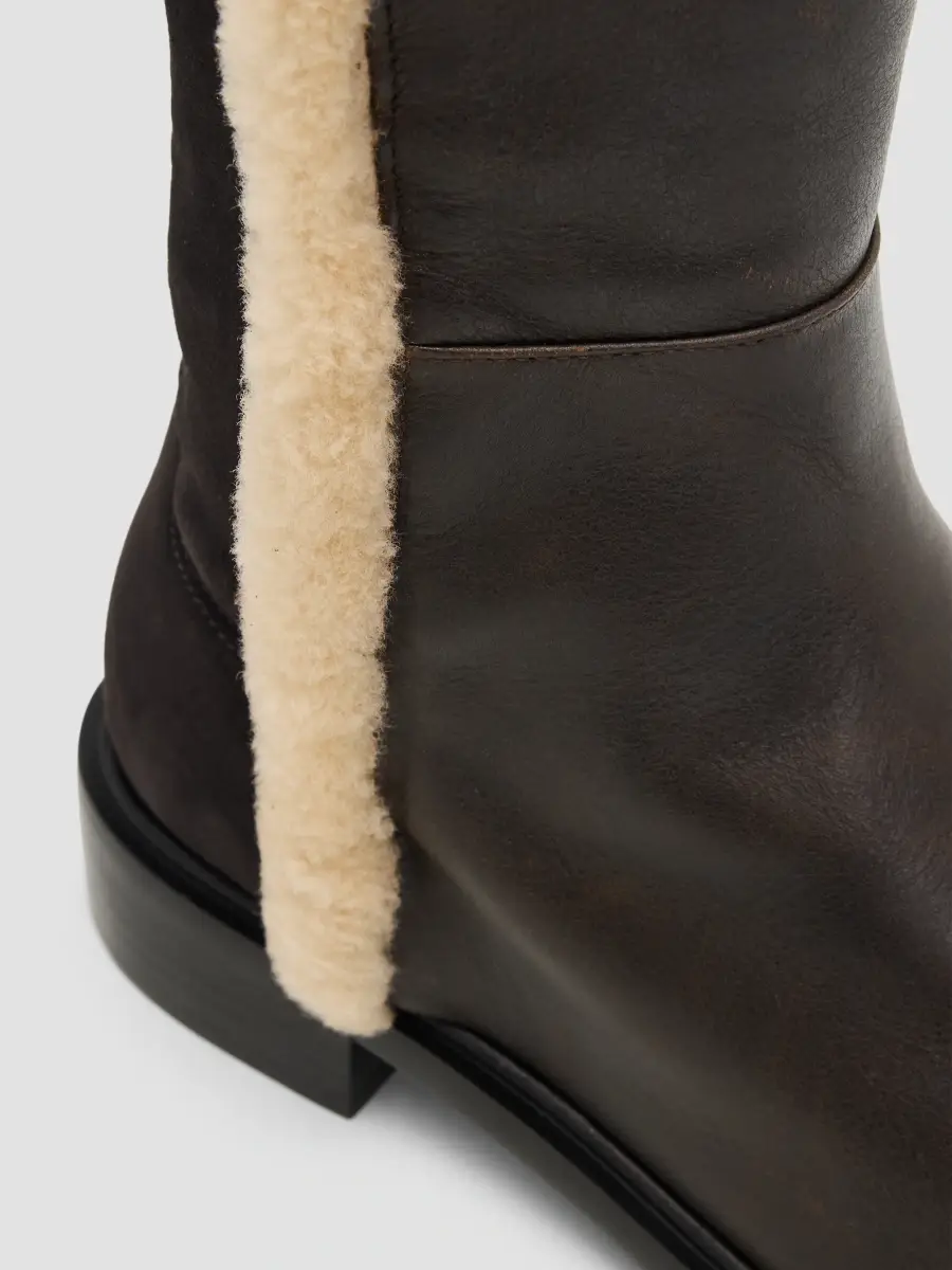 Stuart Weitzman Women's 5050 Cozy Gisele Faux-Shearling Leather Over-the-Knee Boots | Thumbnail 5 Stuart Weitzman Women's 5050 Cozy Gisele Faux-Shearling Leather Over-the-Knee Boots | Thumbnail 5