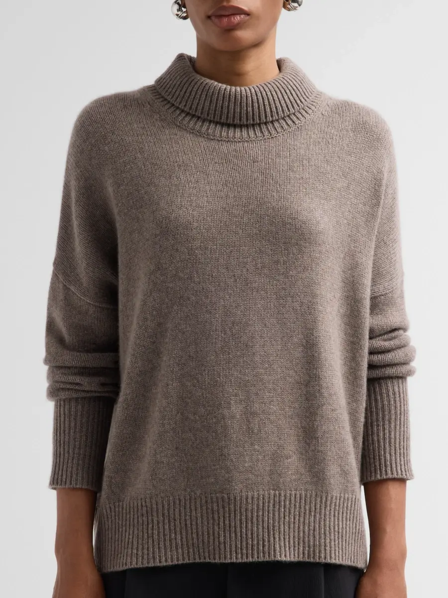 Lisa Yang Women's Heidi Relaxed-Fit Cashmere Sweater | Thumbnail 5 Lisa Yang Women's Heidi Relaxed-Fit Cashmere Sweater | Thumbnail 5