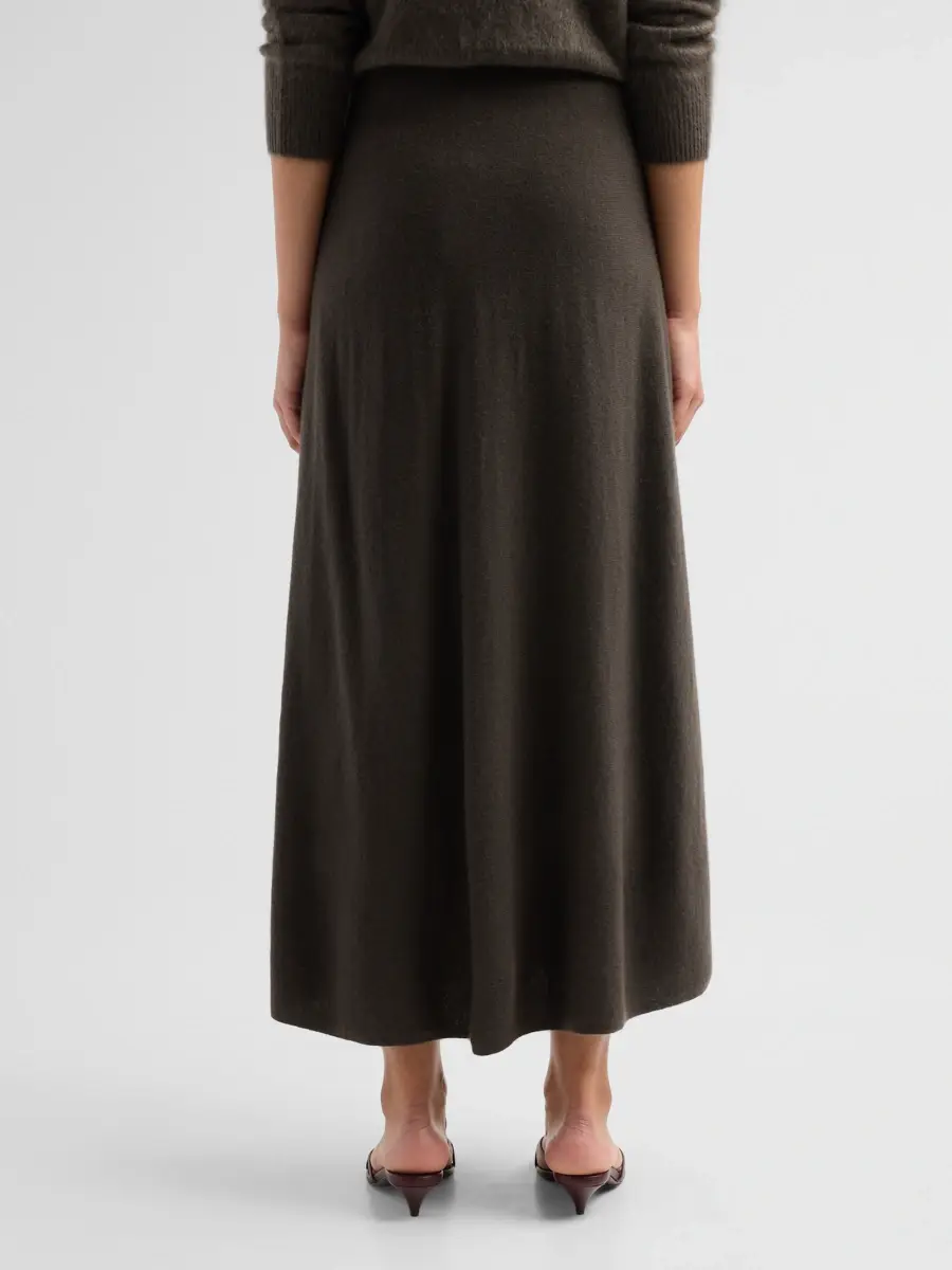 Lisa Yang Women's Flared Cashmere Maxi Skirt | Thumbnail 3 Lisa Yang Women's Flared Cashmere Maxi Skirt | Thumbnail 3