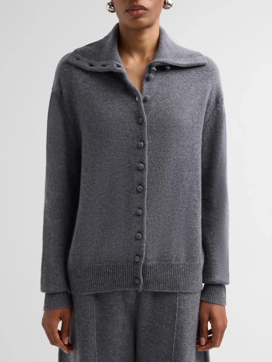 Lisa Yang Women's Denie Cashmere Cardigan | Thumbnail 5 Lisa Yang Women's Denie Cashmere Cardigan | Thumbnail 5