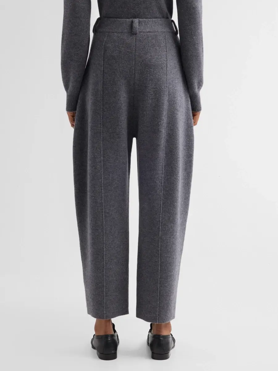 Lisa Yang Women's Wrenda Cashmere Knit Barrel-Leg Trousers | Thumbnail 3 Lisa Yang Women's Wrenda Cashmere Knit Barrel-Leg Trousers | Thumbnail 3