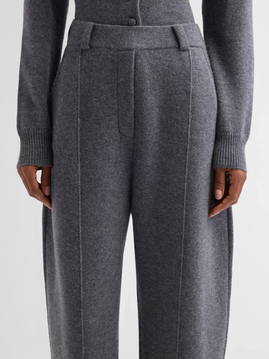 Lisa Yang Women's Wrenda Cashmere Knit Barrel-Leg Trousers | Thumbnail 5 Lisa Yang Women's Wrenda Cashmere Knit Barrel-Leg Trousers | Thumbnail 5