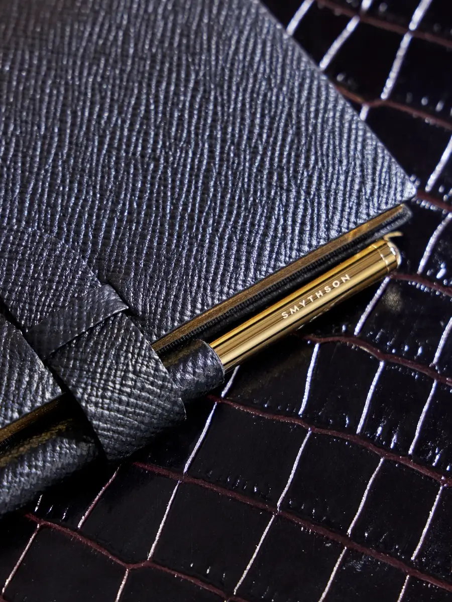 Smythson Cross-Grain Leather Notebook - Men | Thumbnail 3 Smythson Cross-Grain Leather Notebook - Men | Thumbnail 3