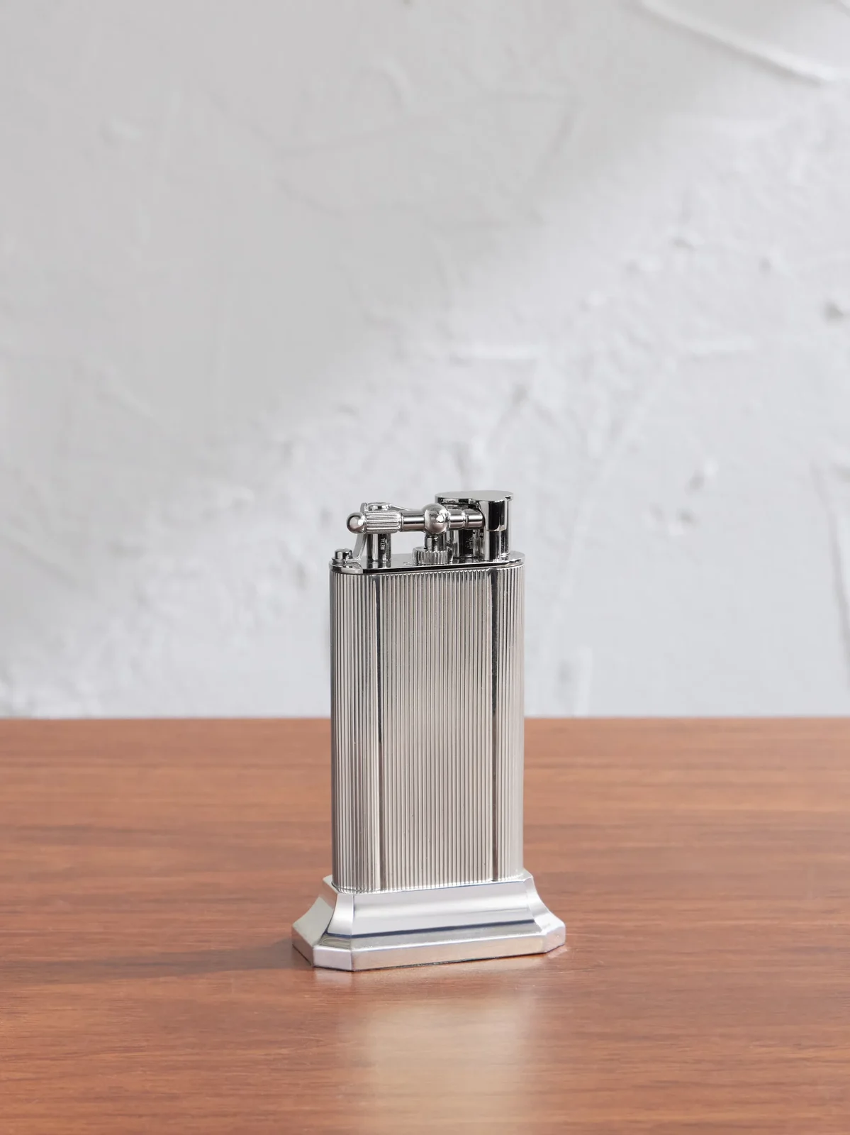 dunhill Hobnail Rollagas Table Lighter - Men