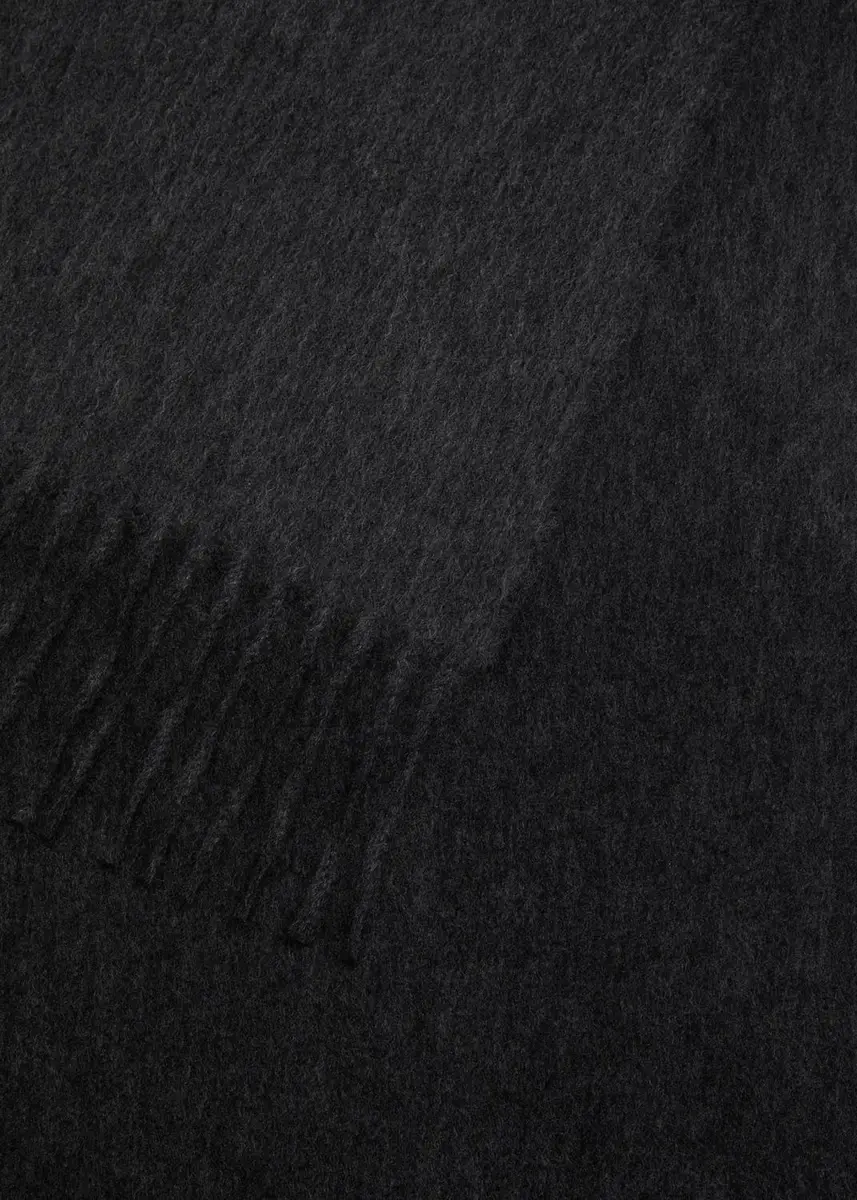 Begg x Co Men's Arran Solid Cashmere Scarf | Thumbnail 4 Begg x Co Men's Arran Solid Cashmere Scarf | Thumbnail 4