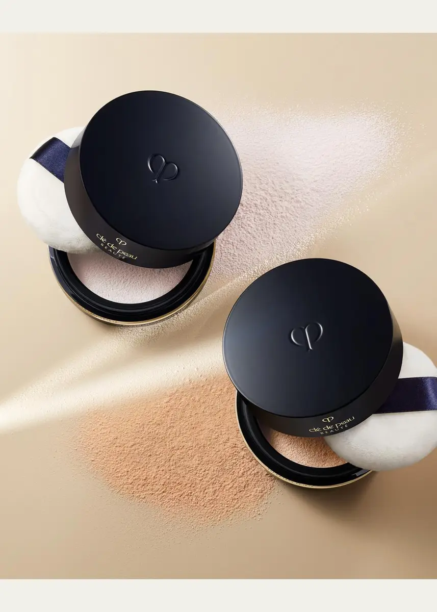 CLÉ DE PEAU BEAUTÉ Translucent Loose Powder | Thumbnail 4 CLÉ DE PEAU BEAUTÉ Translucent Loose Powder | Thumbnail 4
