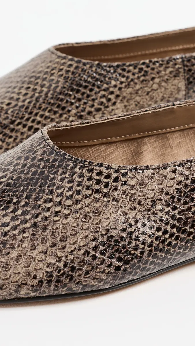 Dolce Vita Kory Leather Flats | Thumbnail 6 Dolce Vita Kory Leather Flats | Thumbnail 6
