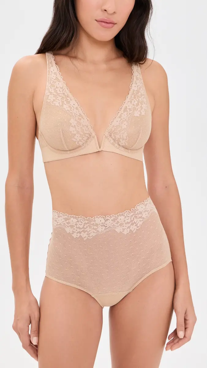 Commando Double Take Lace High Rise Bikini Panties | Thumbnail 4 Commando Double Take Lace High Rise Bikini Panties | Thumbnail 4