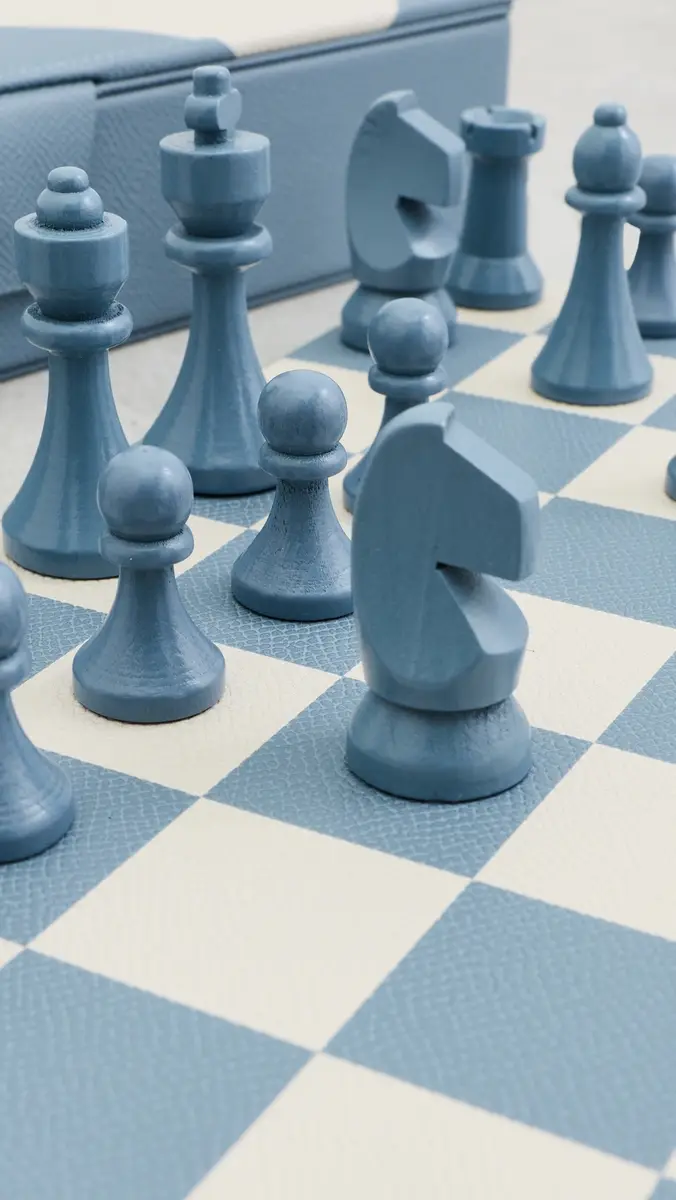 Printworks Reverra Chess Set Blue | Thumbnail 4 Printworks Reverra Chess Set Blue | Thumbnail 4