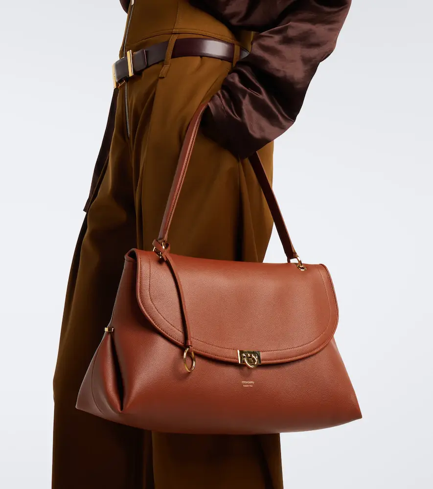 Ferragamo Sofia Large leather shoulder bag | Thumbnail 6 Ferragamo Sofia Large leather shoulder bag | Thumbnail 6