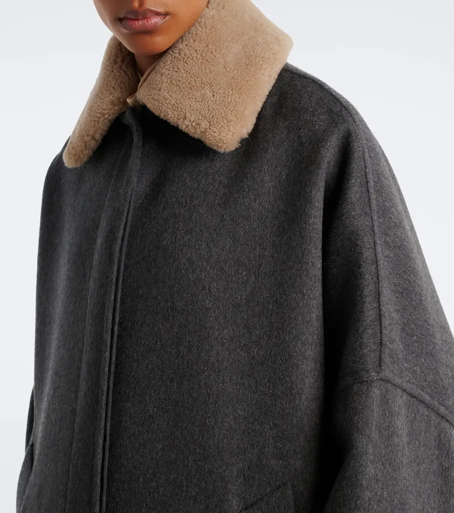 Brunello Cucinelli Shearling-trimmed cashmere coat | Thumbnail 2 Brunello Cucinelli Shearling-trimmed cashmere coat | Thumbnail 2