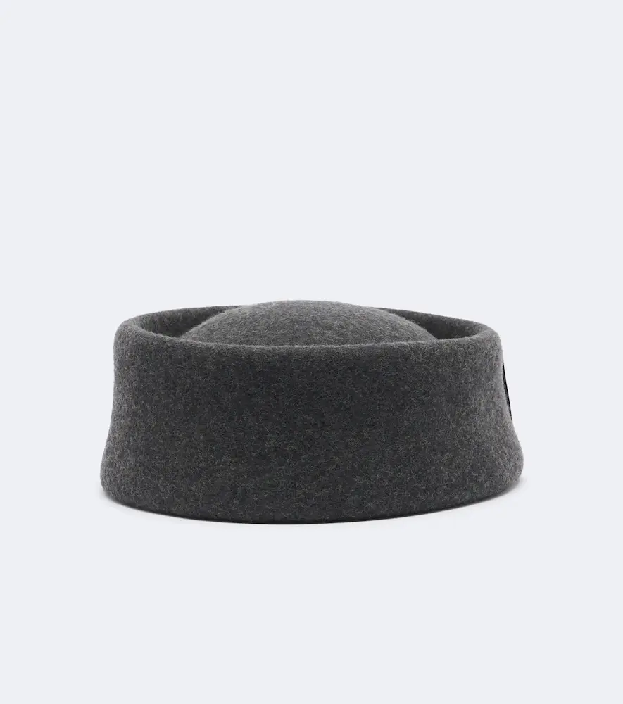Roger Vivier Embellished wool felt hat | Thumbnail 3 Roger Vivier Embellished wool felt hat | Thumbnail 3
