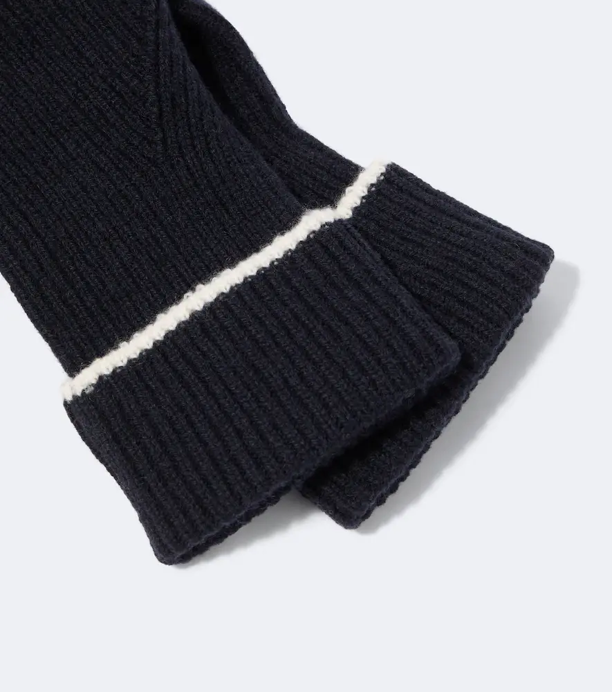 Arch4 New Julian cashmere gloves | Thumbnail 2 Arch4 New Julian cashmere gloves | Thumbnail 2