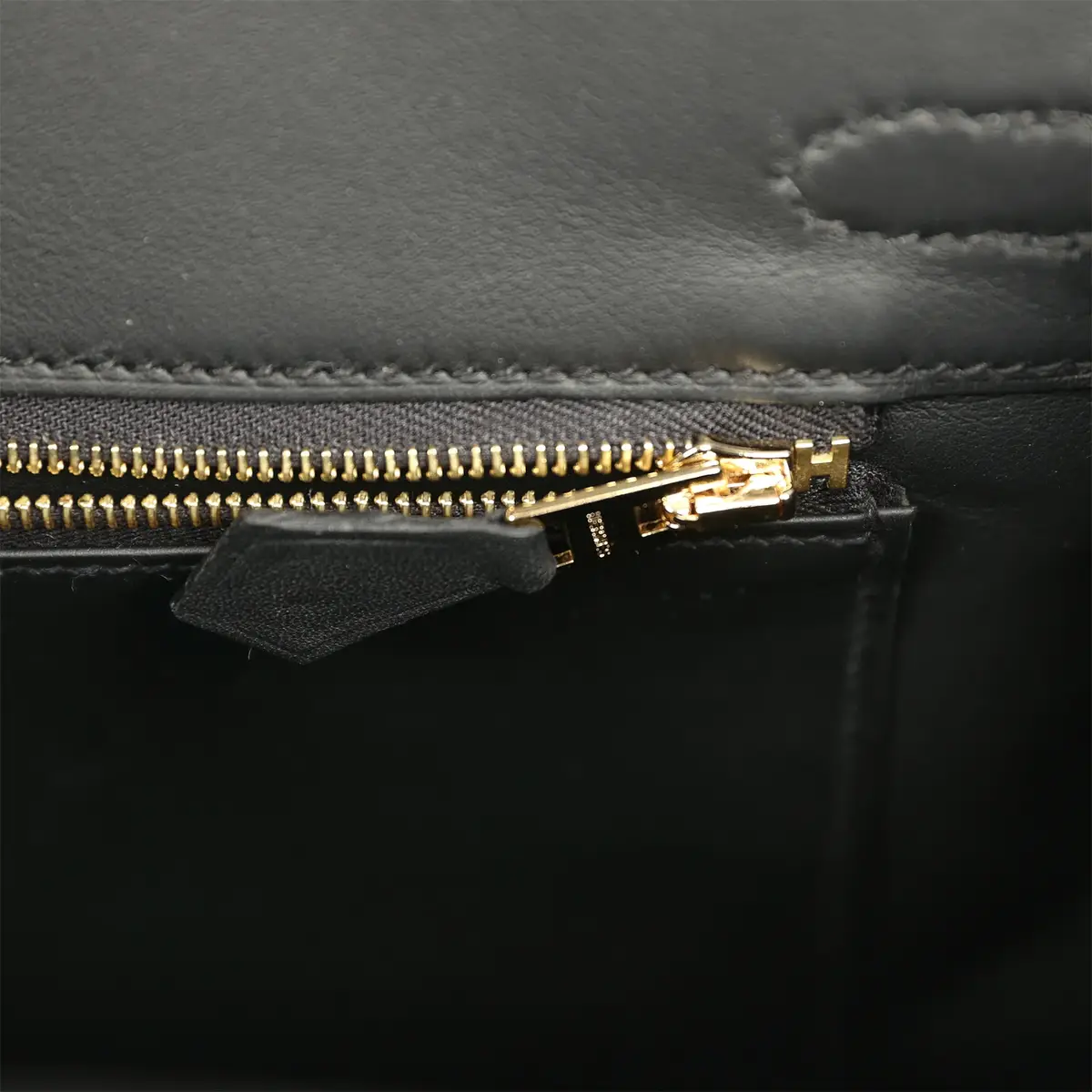 HERMÈS Hermes Birkin 25 Black Swift Gold Hardware | Thumbnail 8 HERMÈS Hermes Birkin 25 Black Swift Gold Hardware | Thumbnail 8