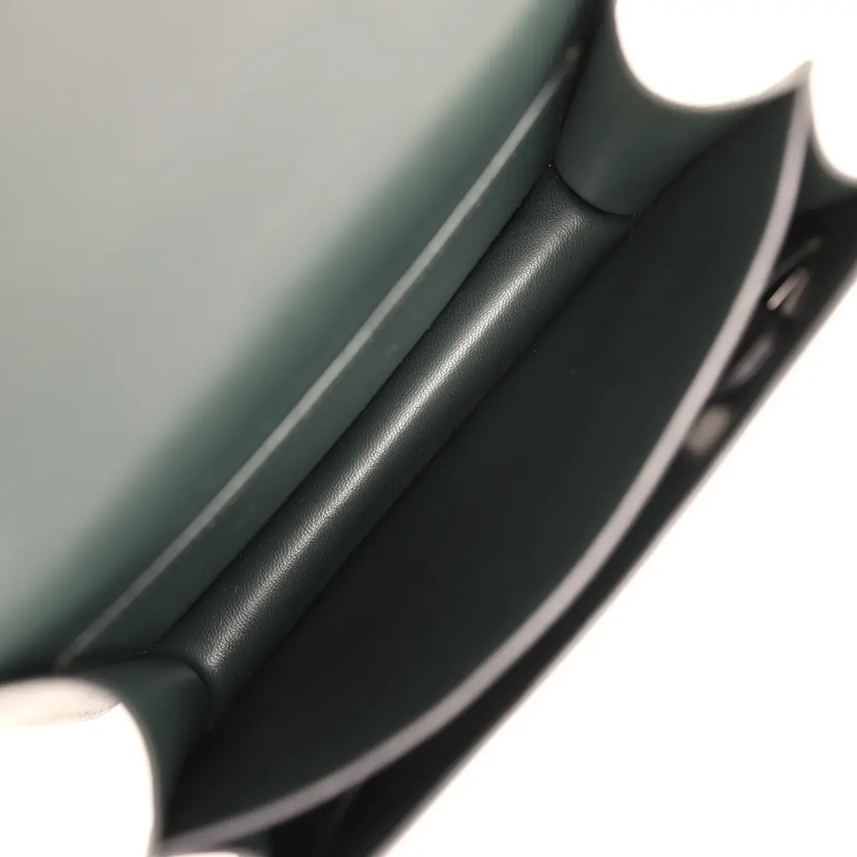 HERMÈS Hermes Constance 18 Vert Fonce Evercolor Marquette Hardware | Thumbnail 9 HERMÈS Hermes Constance 18 Vert Fonce Evercolor Marquette Hardware | Thumbnail 9