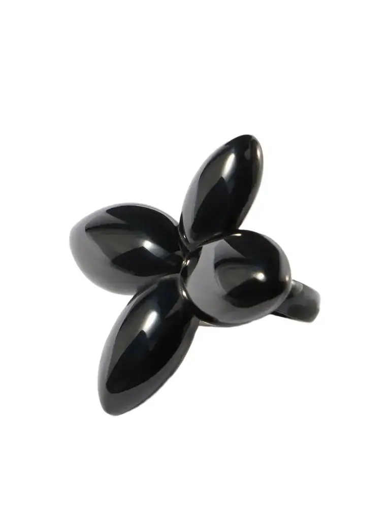 Rosemarie Resin Ring