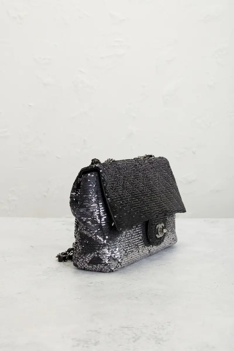 Chanel Chanel Sequin Flap Bag | Thumbnail 4 Chanel Chanel Sequin Flap Bag | Thumbnail 4