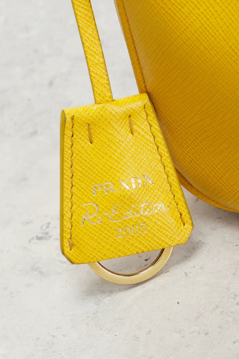 Prada Prada Saffiano Re-Edition 2005 Shoulder Bag | Thumbnail 7 Prada Prada Saffiano Re-Edition 2005 Shoulder Bag | Thumbnail 7