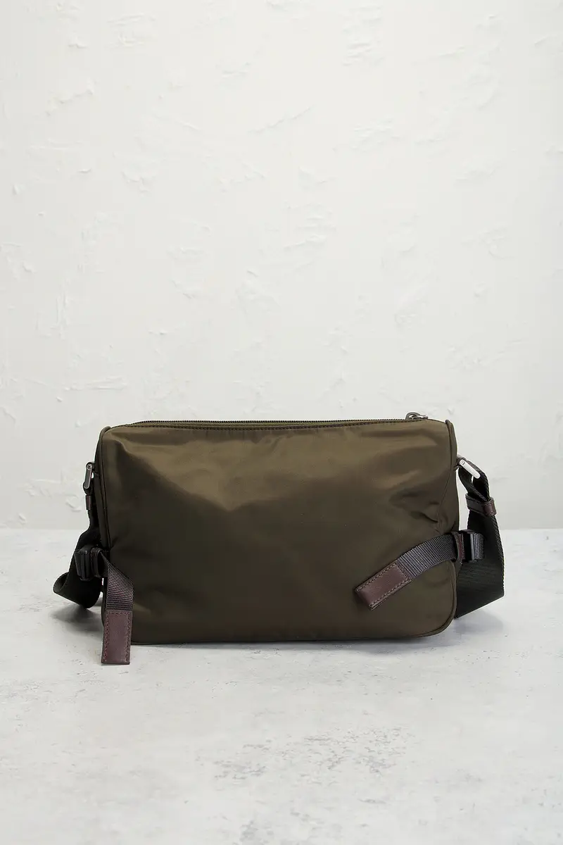 Prada Prada Re-Nylon Speedrock Shoulder Bag | Thumbnail 3 Prada Prada Re-Nylon Speedrock Shoulder Bag | Thumbnail 3