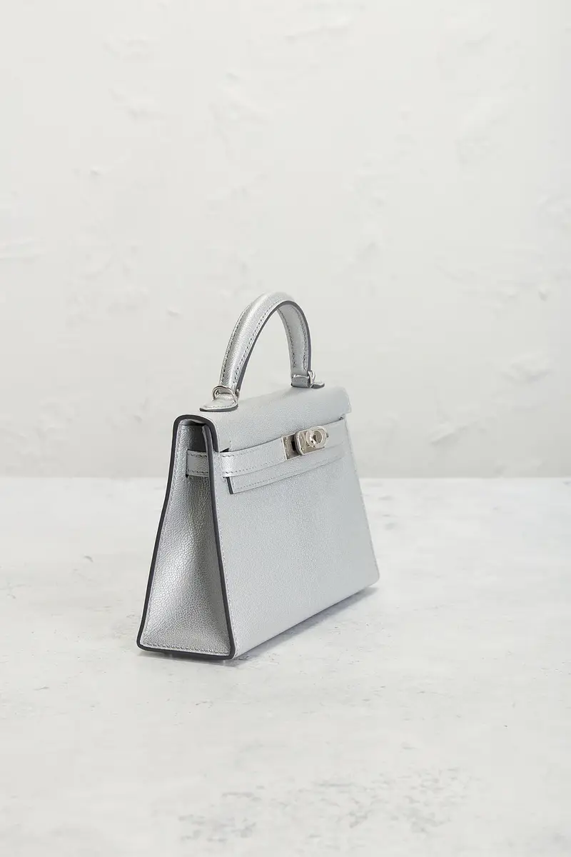 HERMÈS Hermes Chevre Kelly 20 Handbag | Thumbnail 4 HERMÈS Hermes Chevre Kelly 20 Handbag | Thumbnail 4