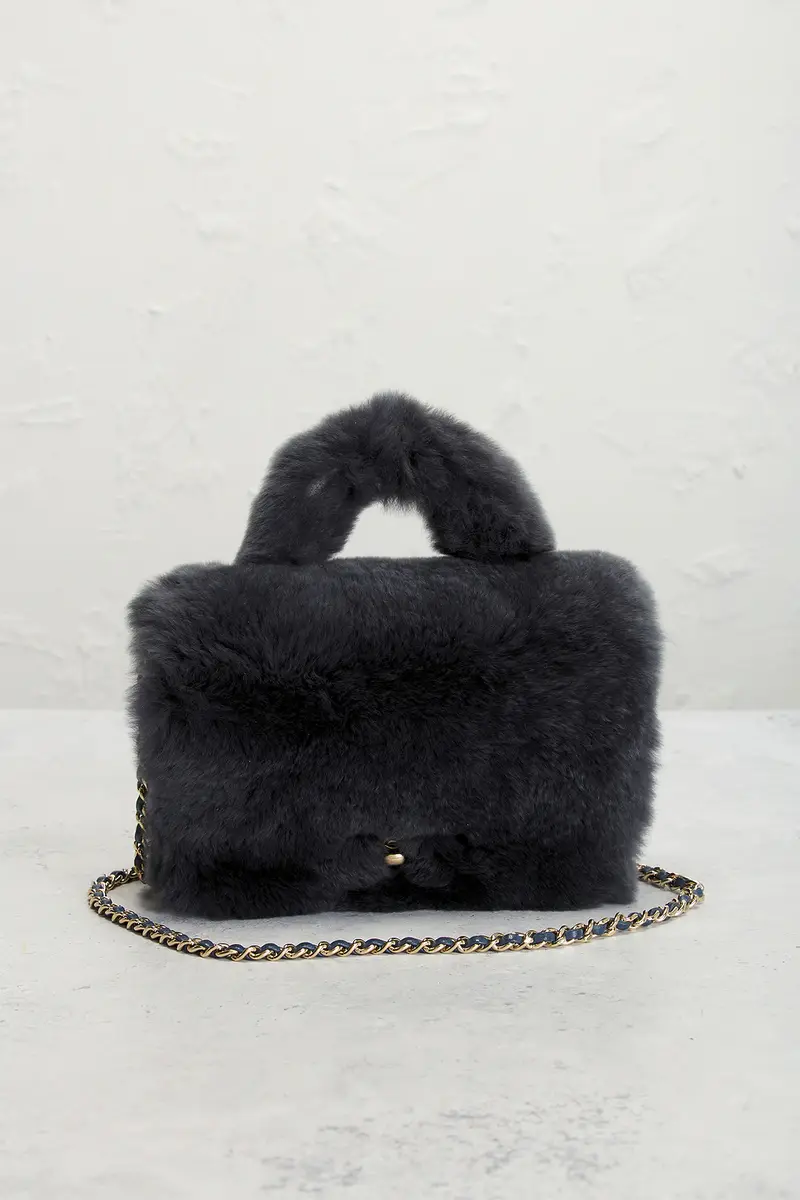 Chanel Chanel Rabbit Fur Metiers D'Art Handbag | Thumbnail 2 Chanel Chanel Rabbit Fur Metiers D'Art Handbag | Thumbnail 2
