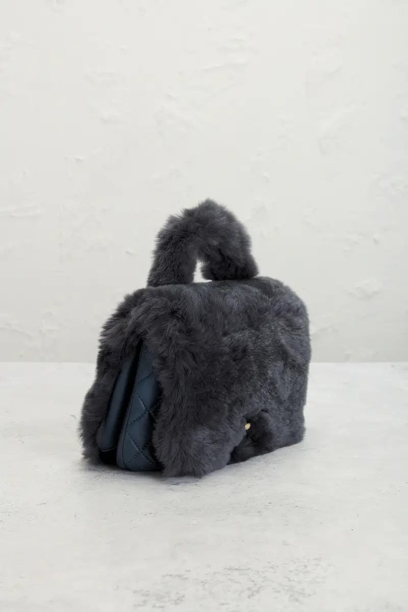 Chanel Chanel Rabbit Fur Metiers D'Art Handbag | Thumbnail 4 Chanel Chanel Rabbit Fur Metiers D'Art Handbag | Thumbnail 4