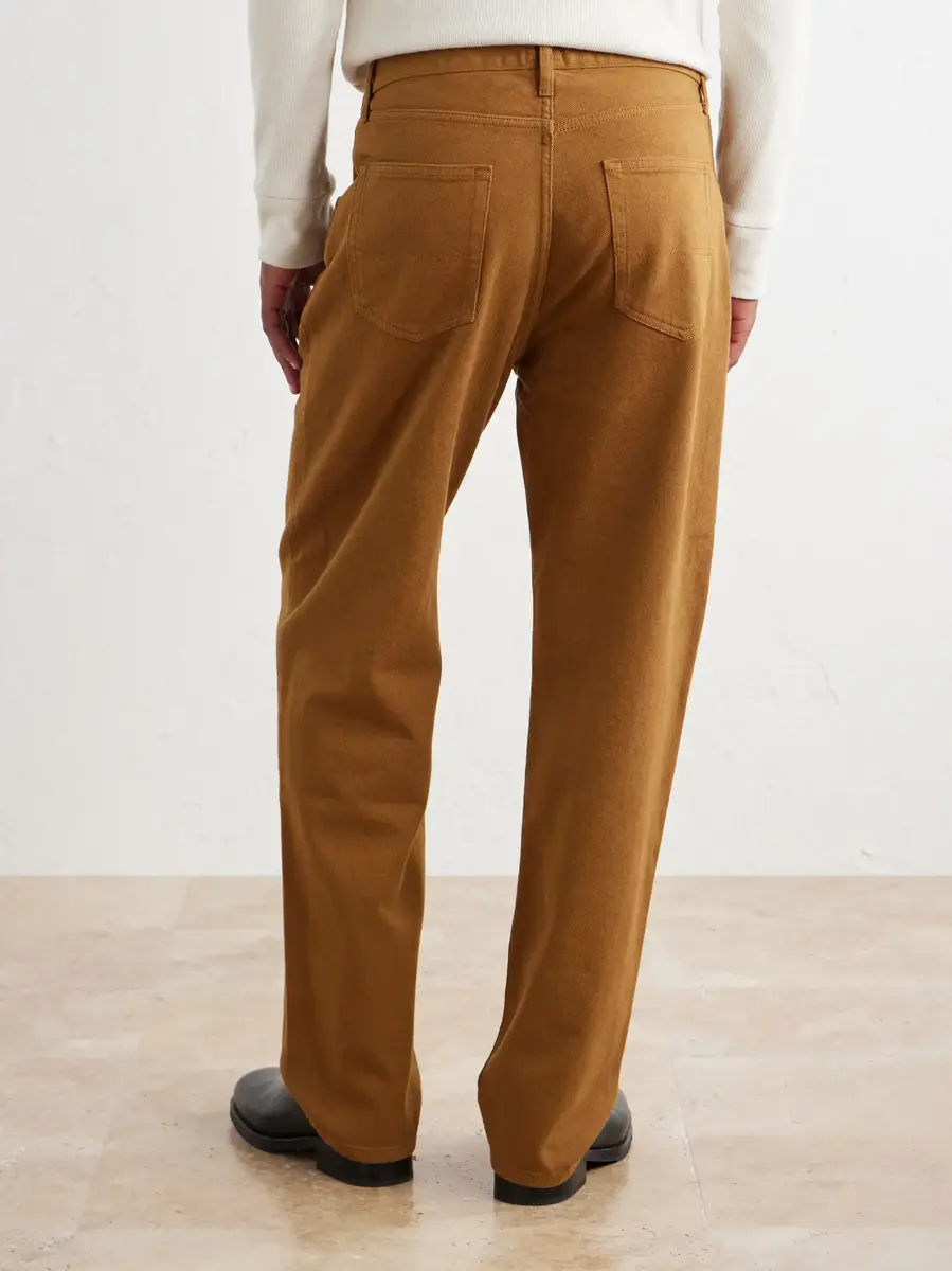 Noah Straight-Leg Pleated Organic Jeans | Thumbnail 4 Noah Straight-Leg Pleated Organic Jeans | Thumbnail 4
