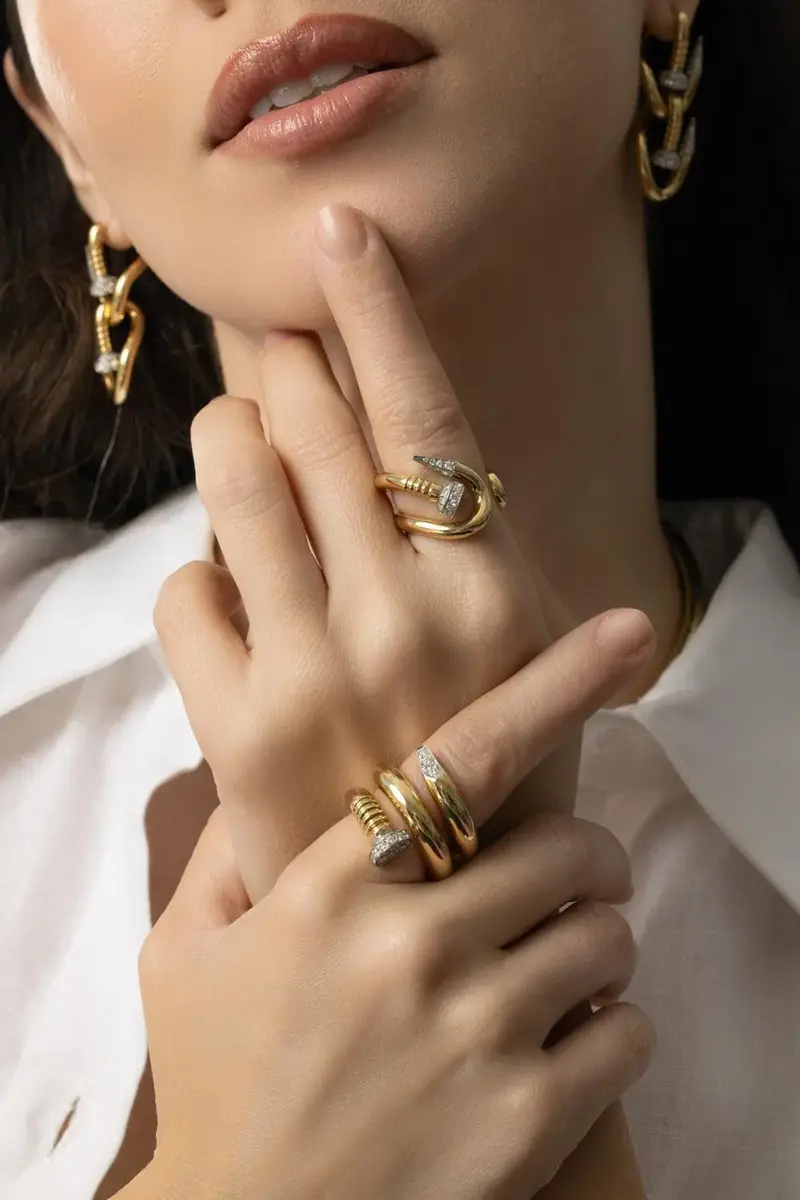 DAVID WEBB Diamond Bent Nail Ring | Thumbnail 2 DAVID WEBB Diamond Bent Nail Ring | Thumbnail 2