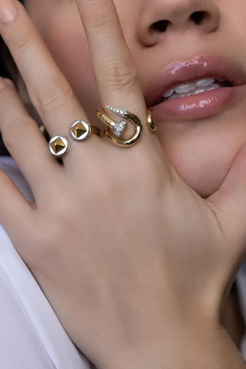 DAVID WEBB Diamond Bent Nail Ring | Thumbnail 3 DAVID WEBB Diamond Bent Nail Ring | Thumbnail 3