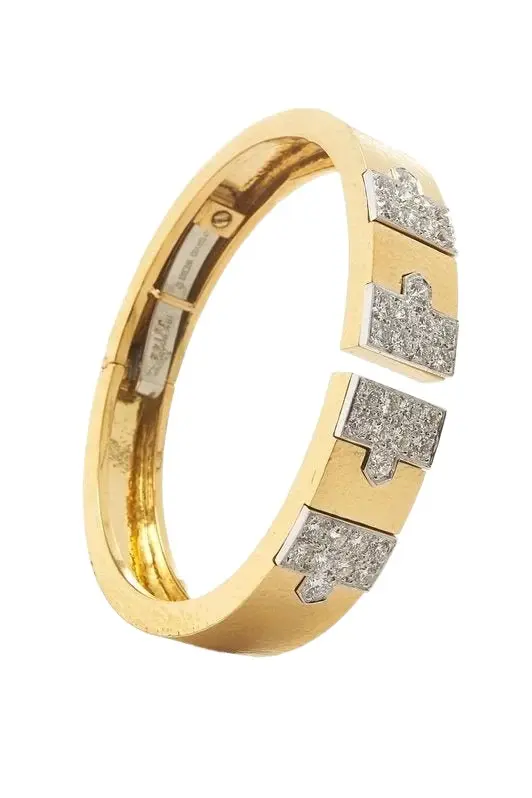 DAVID WEBB Diamond Hammered Lane Bracelet