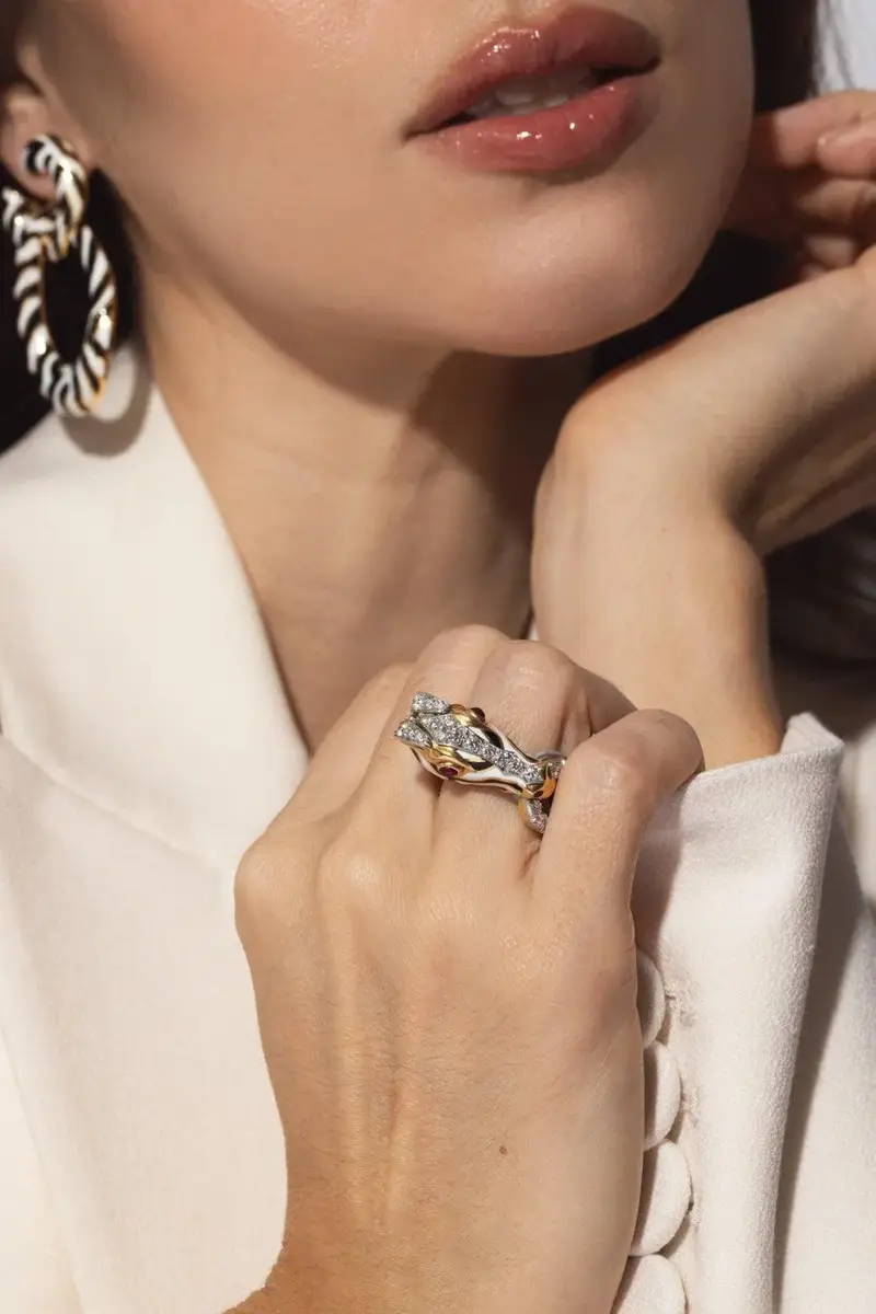 DAVID WEBB Diamond Ruby Zebra Enamel Ring | Thumbnail 5 DAVID WEBB Diamond Ruby Zebra Enamel Ring | Thumbnail 5