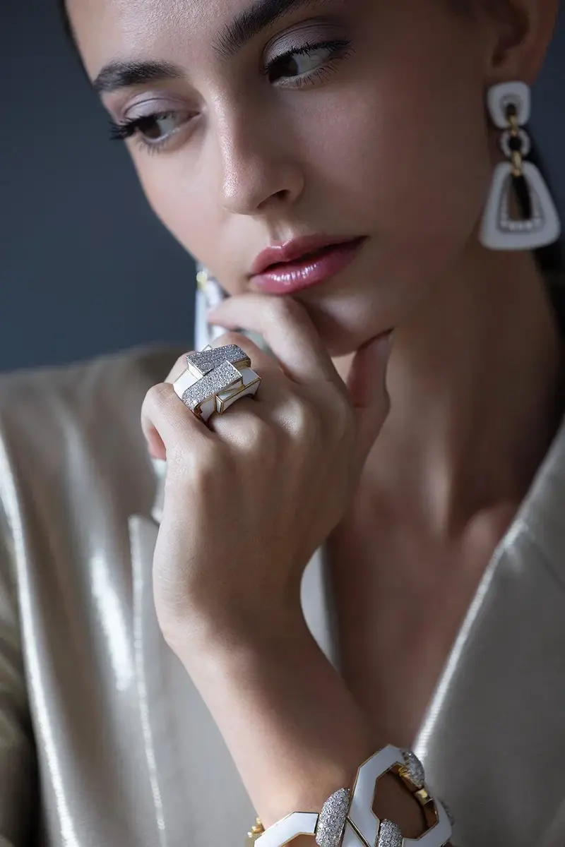 DAVID WEBB Diamond White Ski Slope Ring | Thumbnail 3
