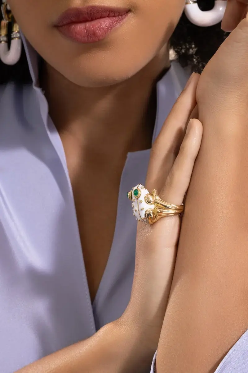 DAVID WEBB Emerald Large Frog Enamel Ring | Thumbnail 3 DAVID WEBB Emerald Large Frog Enamel Ring | Thumbnail 3